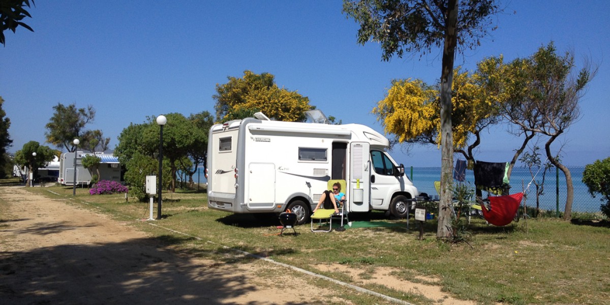 Piazzole Fronte Mare Camping Capo Ferrato