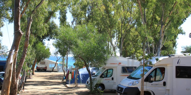 Piazzole Camper, Roulotte, Tenda grande