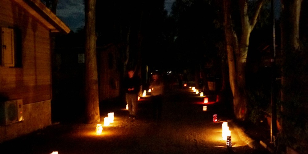 La &#8220;Notte magica delle lanterne&#8221; e la musica del duo &#8220;Animas&#8221;